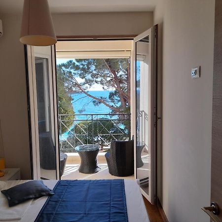 Luxbeachfront Петровац Экстерьер фото