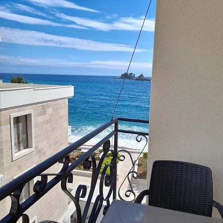 Luxbeachfront Петровац Экстерьер фото