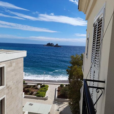 Luxbeachfront Петровац Экстерьер фото