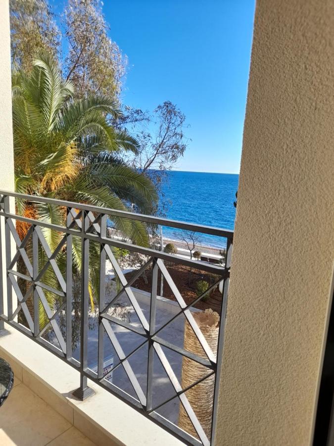 Luxbeachfront Петровац Экстерьер фото