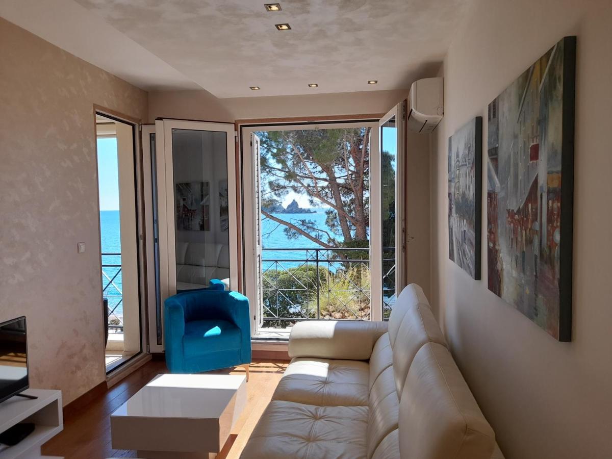 Luxbeachfront Петровац Экстерьер фото