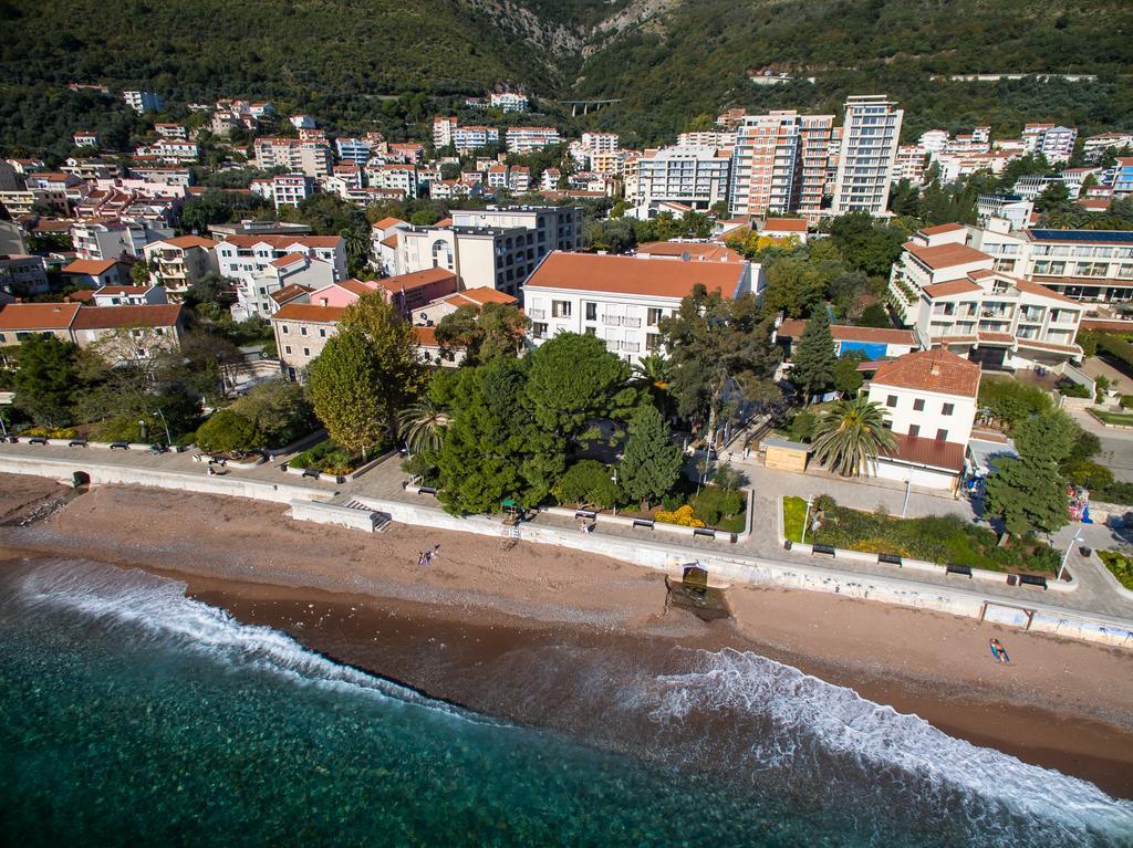 Luxbeachfront Петровац Экстерьер фото