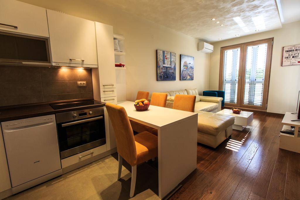 Luxbeachfront Петровац Экстерьер фото