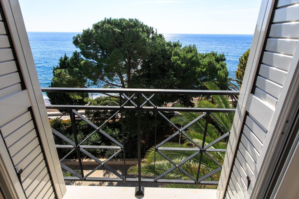 Luxbeachfront Петровац Экстерьер фото