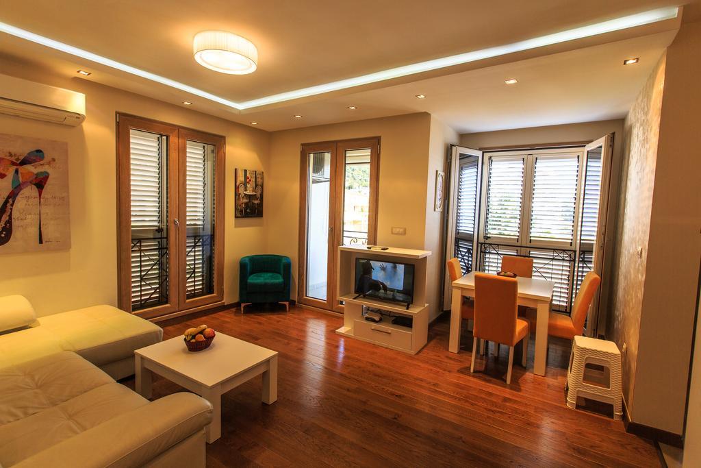 Luxbeachfront Петровац Экстерьер фото