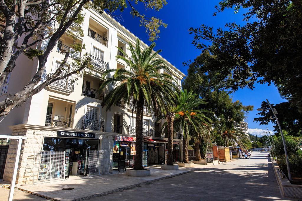 Luxbeachfront Петровац Экстерьер фото